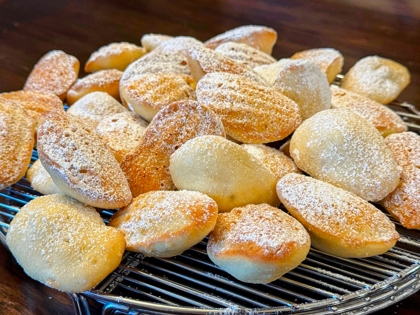 Galletas Madeleine cítricas y mantecosas (12)