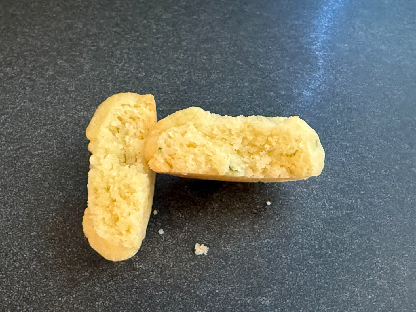 Scallion Herb Savory Biscuits (5 oz.)